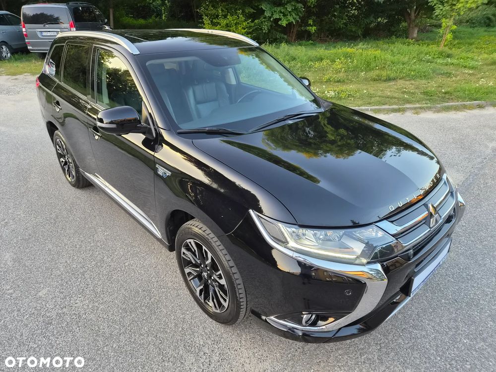 Mitsubishi Outlander - 19
