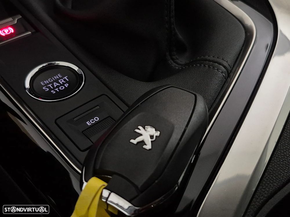 Peugeot 3008 1.5 BlueHDi Active - 25