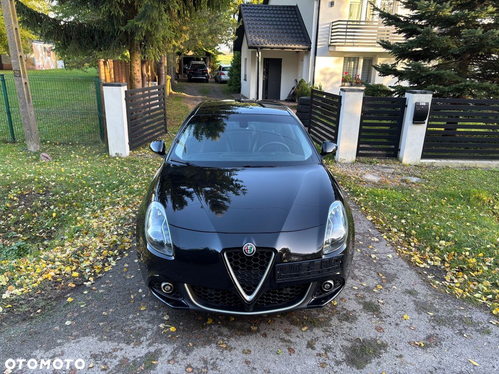 Alfa Romeo Giulietta 1.4 TB 16V Lusso Ti - 4