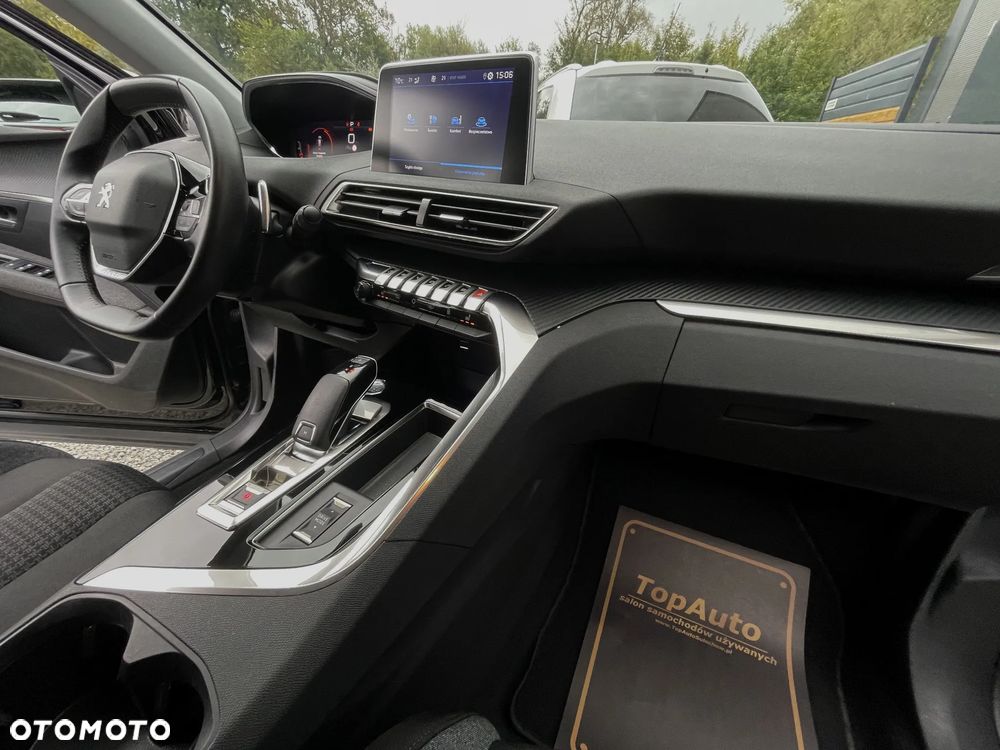 Peugeot 5008 - 17