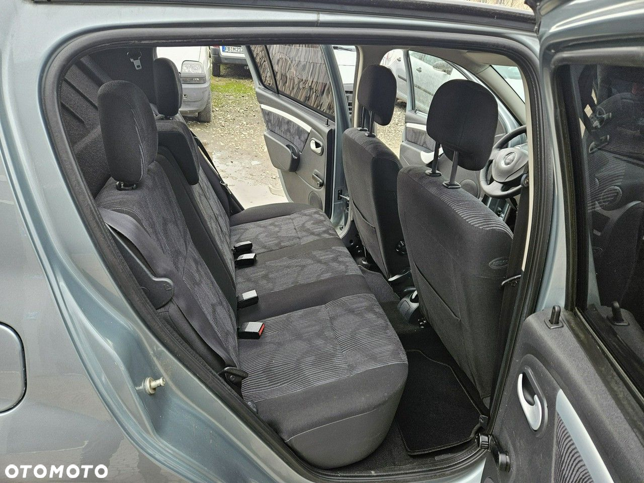 Dacia Sandero - 11