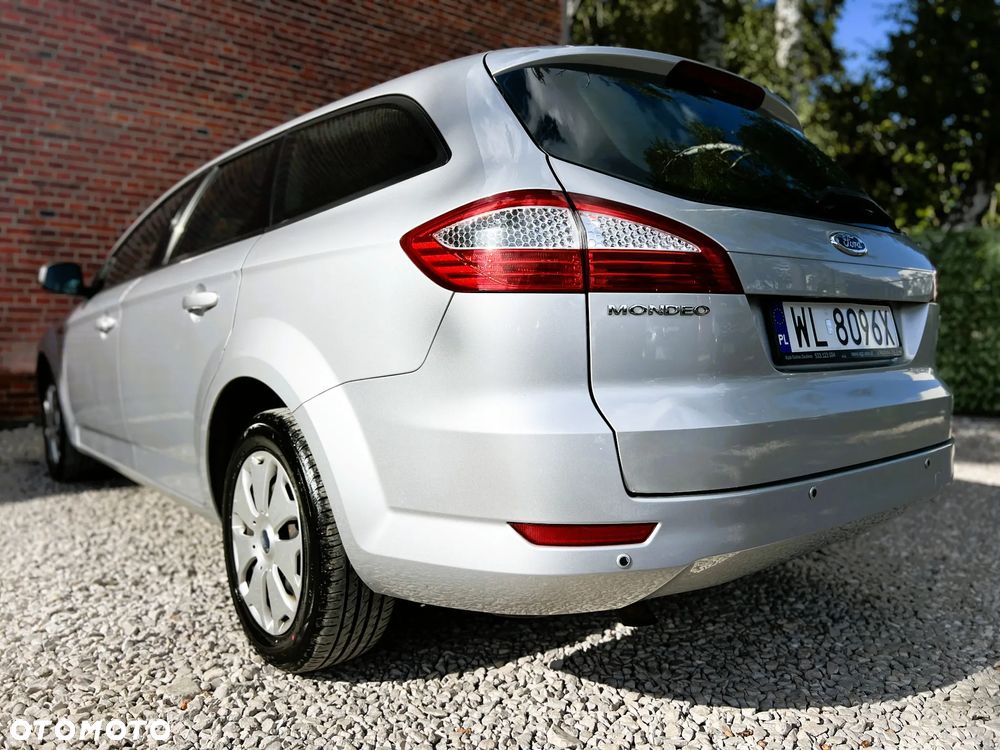 Ford Mondeo - 39