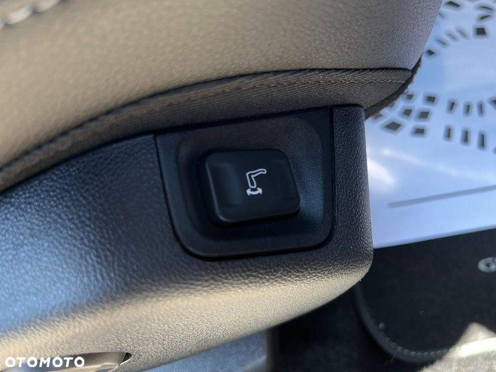 Opel Grandland X 2.0 D Start/Stop Automatik Ultimate - 24