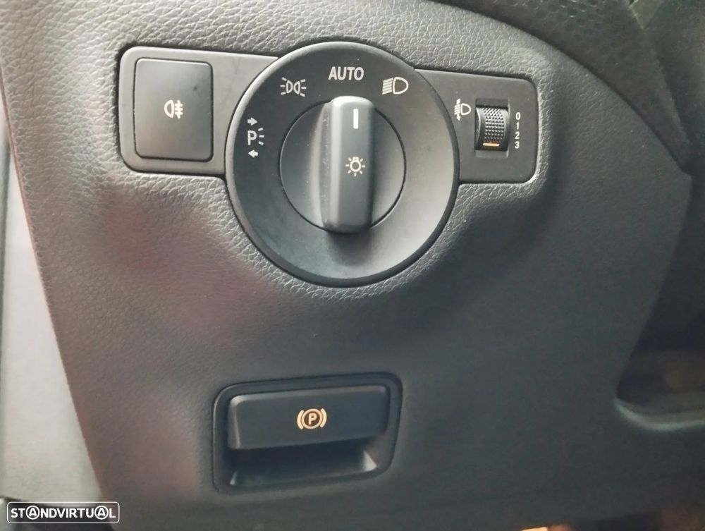 Mercedes-Benz A 160 d - 15