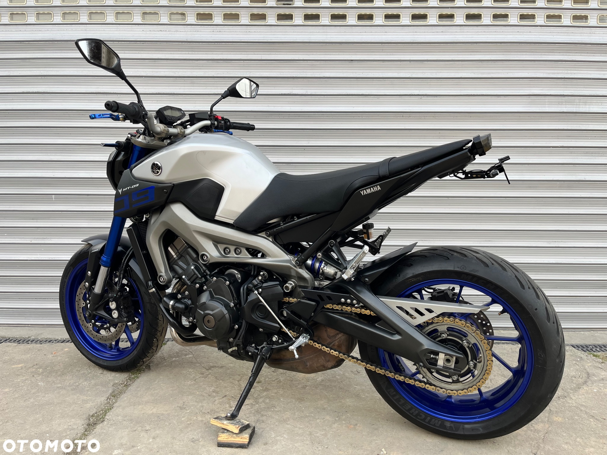 Yamaha MT - 6
