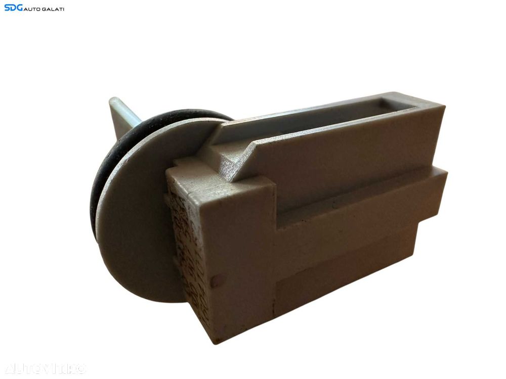 Senzor Temperatura Interior Habitaclu Volkswagen Golf 5 2003 - 2009 Cod 3D0907543A [V0637] - 2