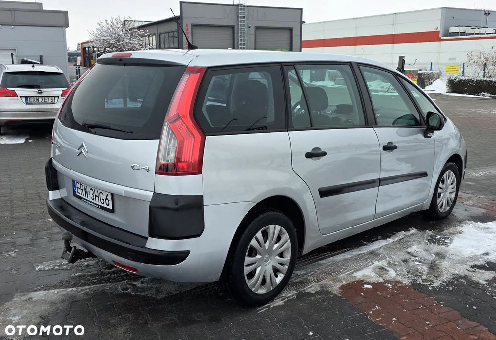 Citroën C4 Grand Picasso 1.8 16V Advance - 4
