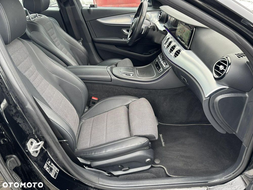 Mercedes-Benz Klasa E - 18