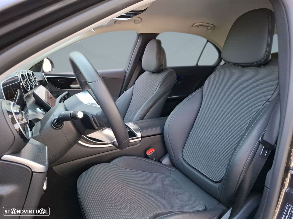 Mercedes-Benz C 300 de Avantgarde - 11