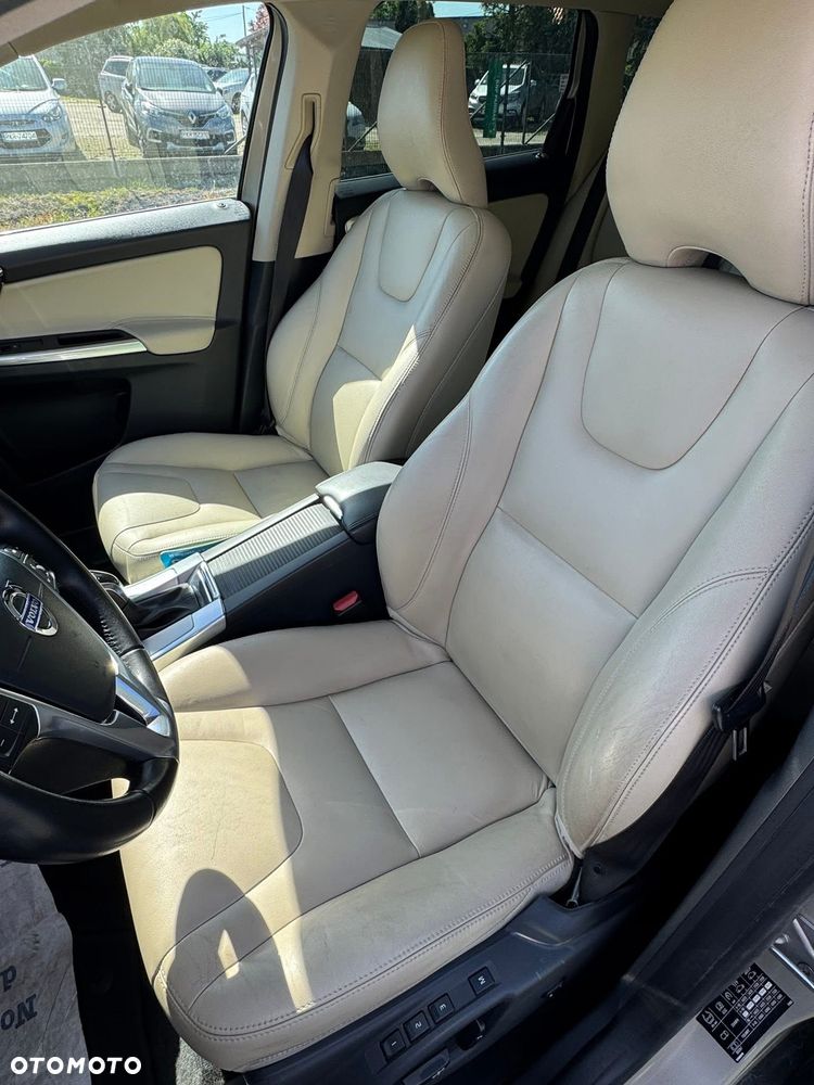 Volvo XC 60 D4 Geartronic Summum - 2