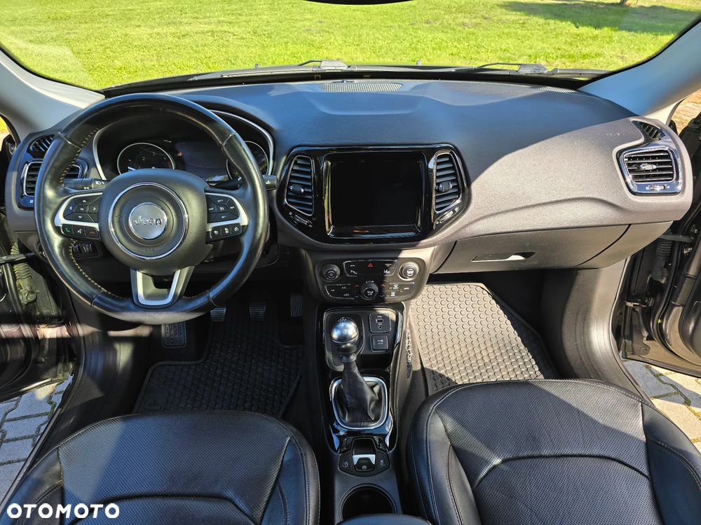 Jeep Compass 2.0 MultiJet Active Drive Limited - 23