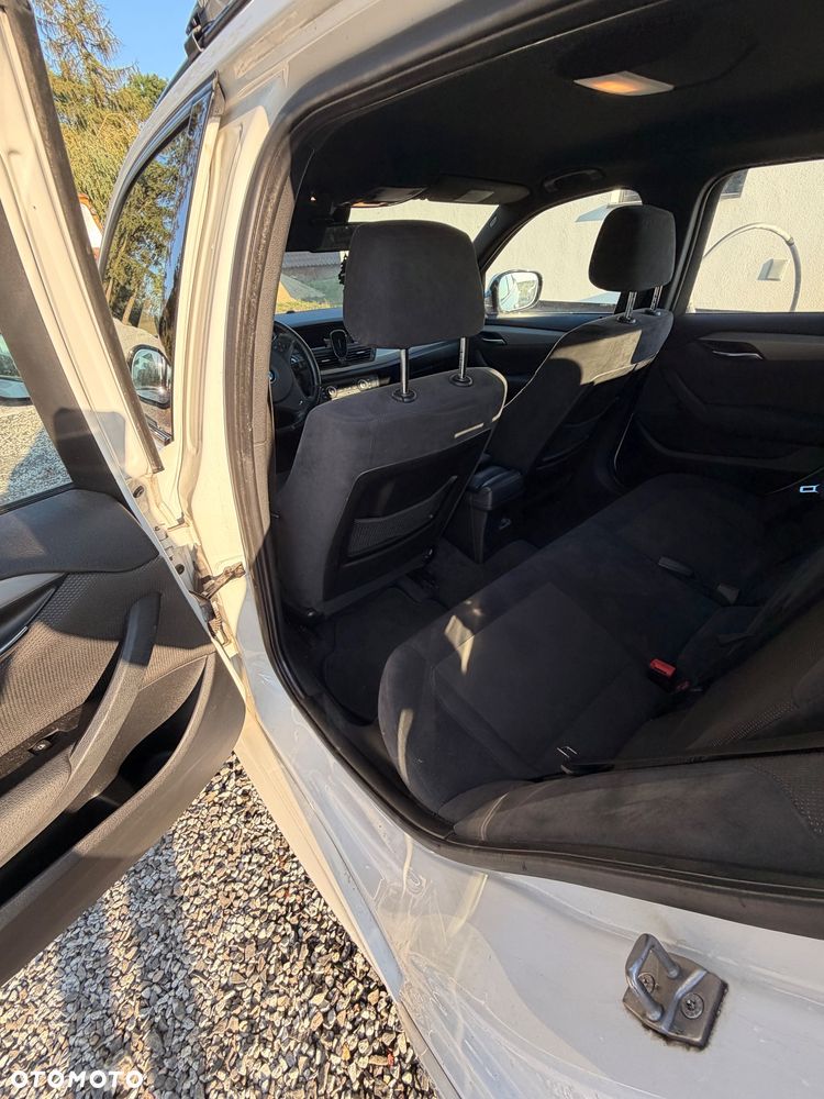 BMW X1 - 13