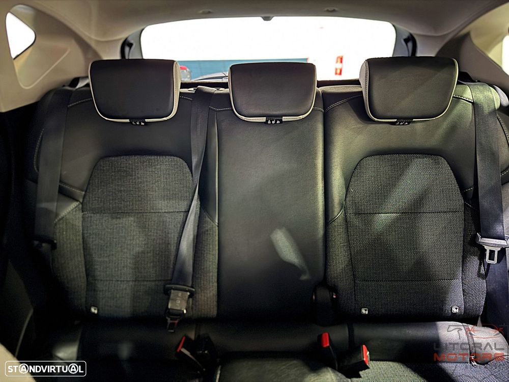 Renault Captur 1.0 TCe Techno - 38