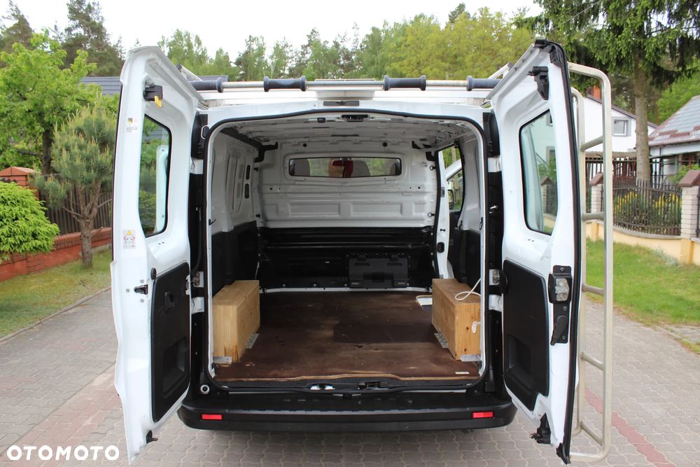 Opel VIVARO - 16