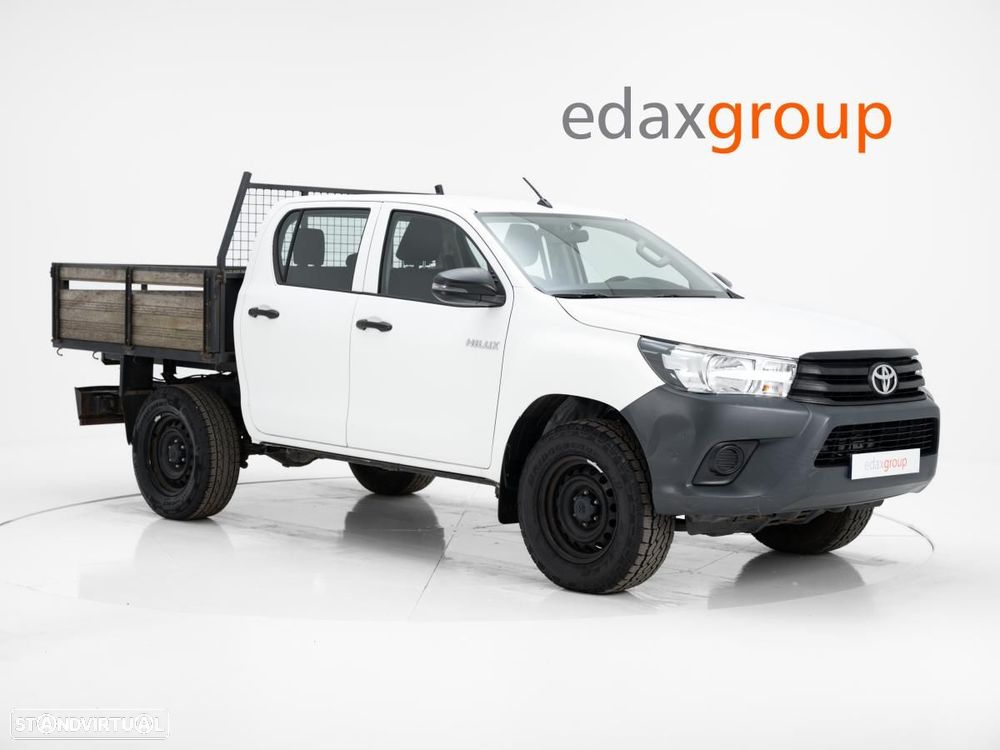 Toyota Hilux 2.4 D-4D 4WD DOUBLE CAB c/IVA - 1