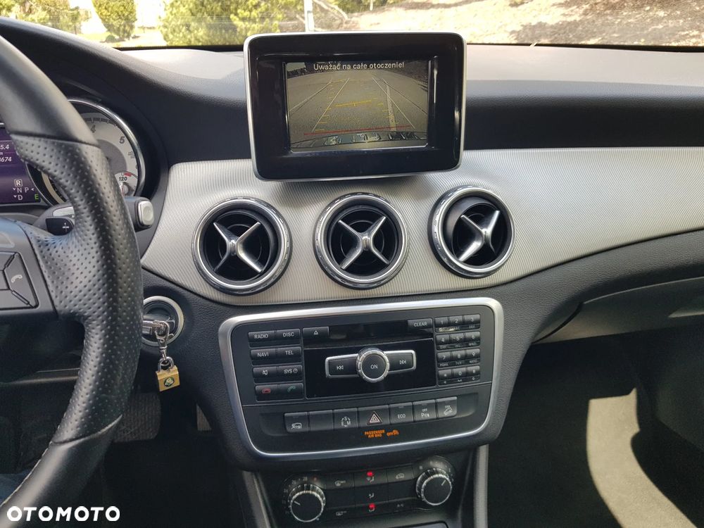 Mercedes-Benz GLA 220 CDI 4Matic 7G-DCT Style - 11
