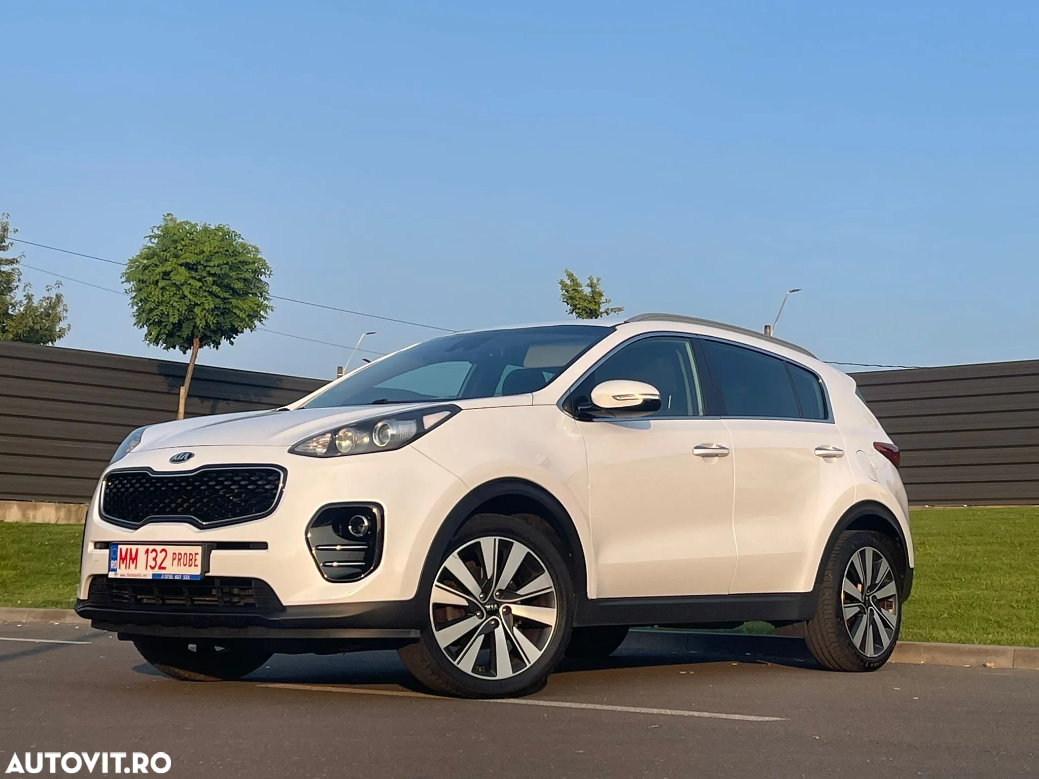 Kia Sportage 1.7 CRDI 2WD Dream-Team Edition - 24