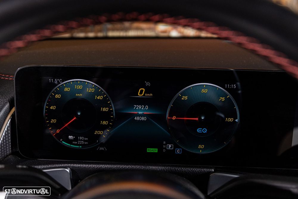 Mercedes-Benz EQB 350 4Matic AMG Line - 15