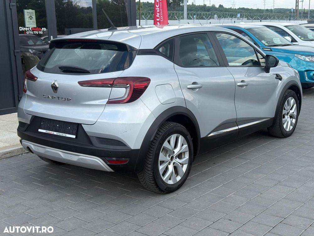 Renault Captur - 9