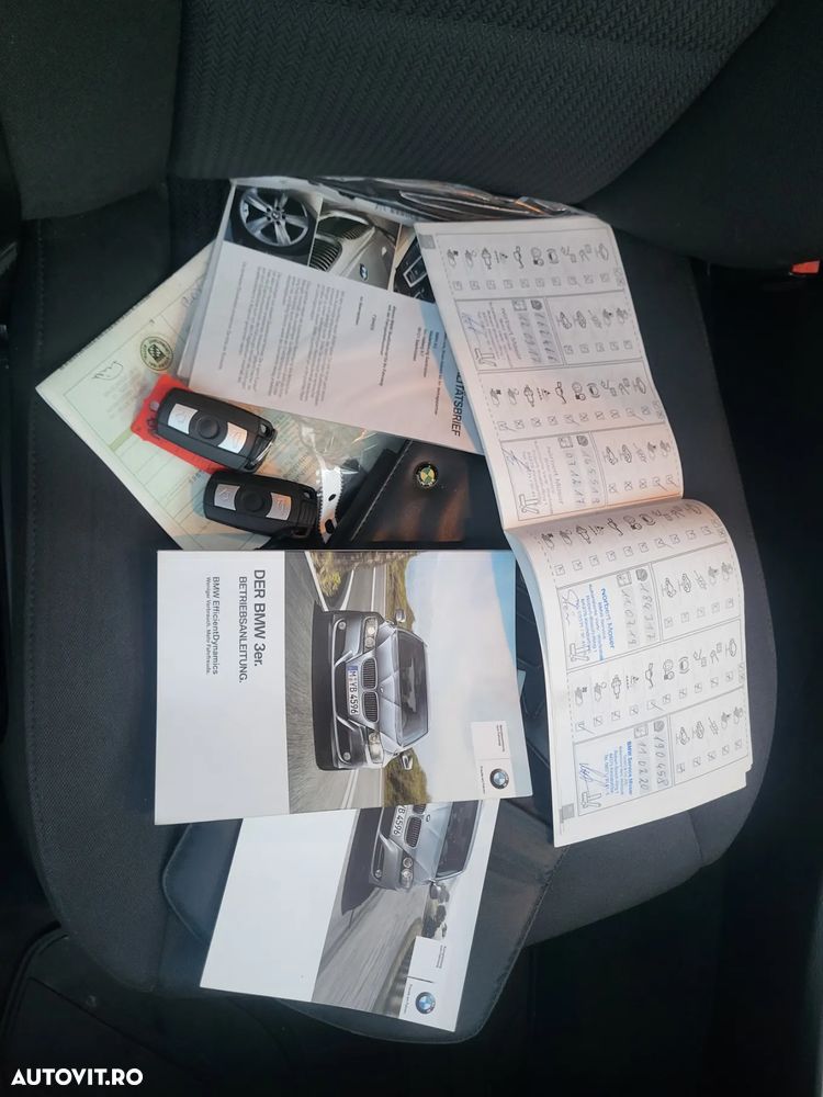 BMW Seria 3 318d Touring - 8