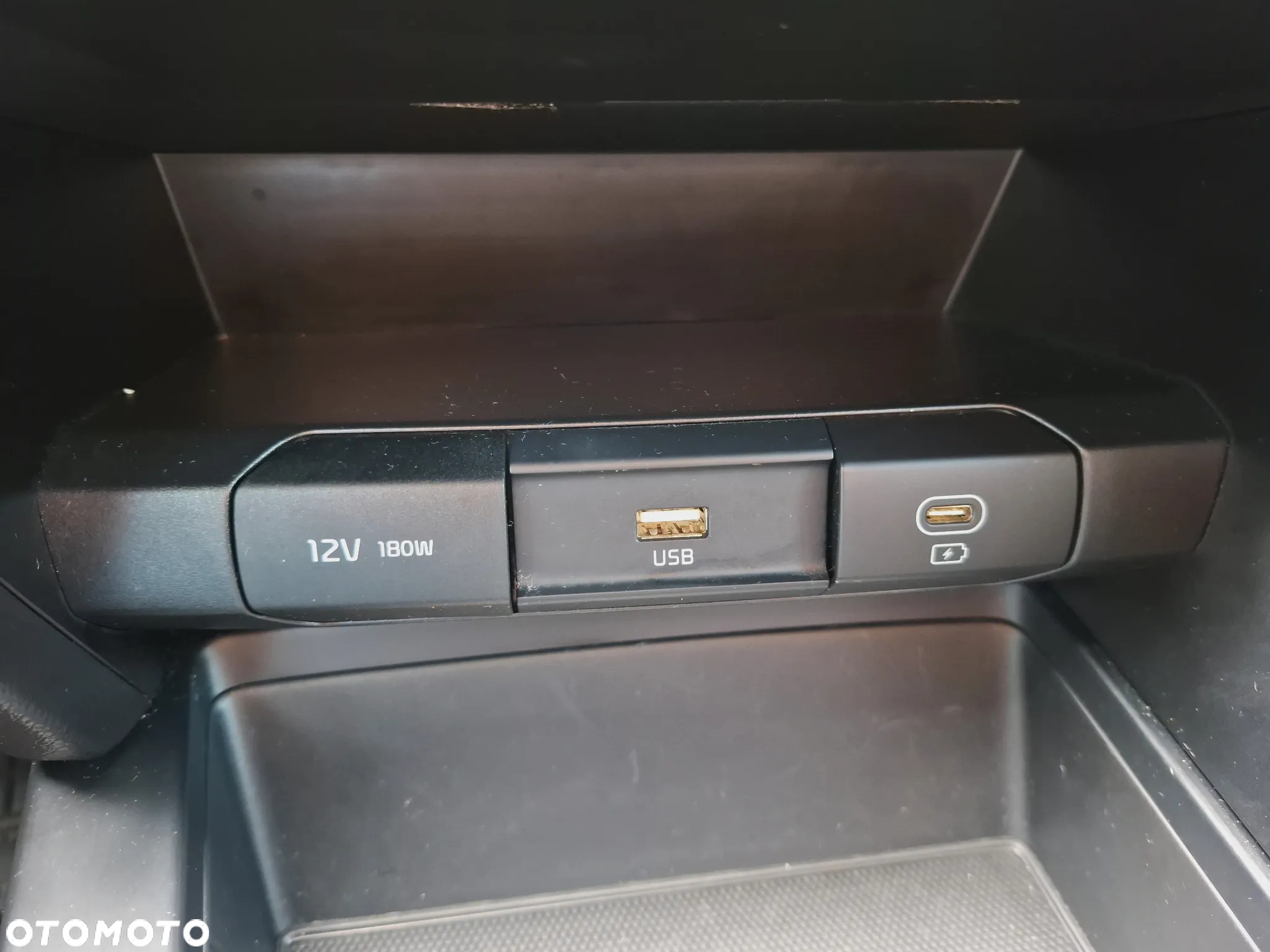 Kia XCeed 1.5 T-GDI M - 23
