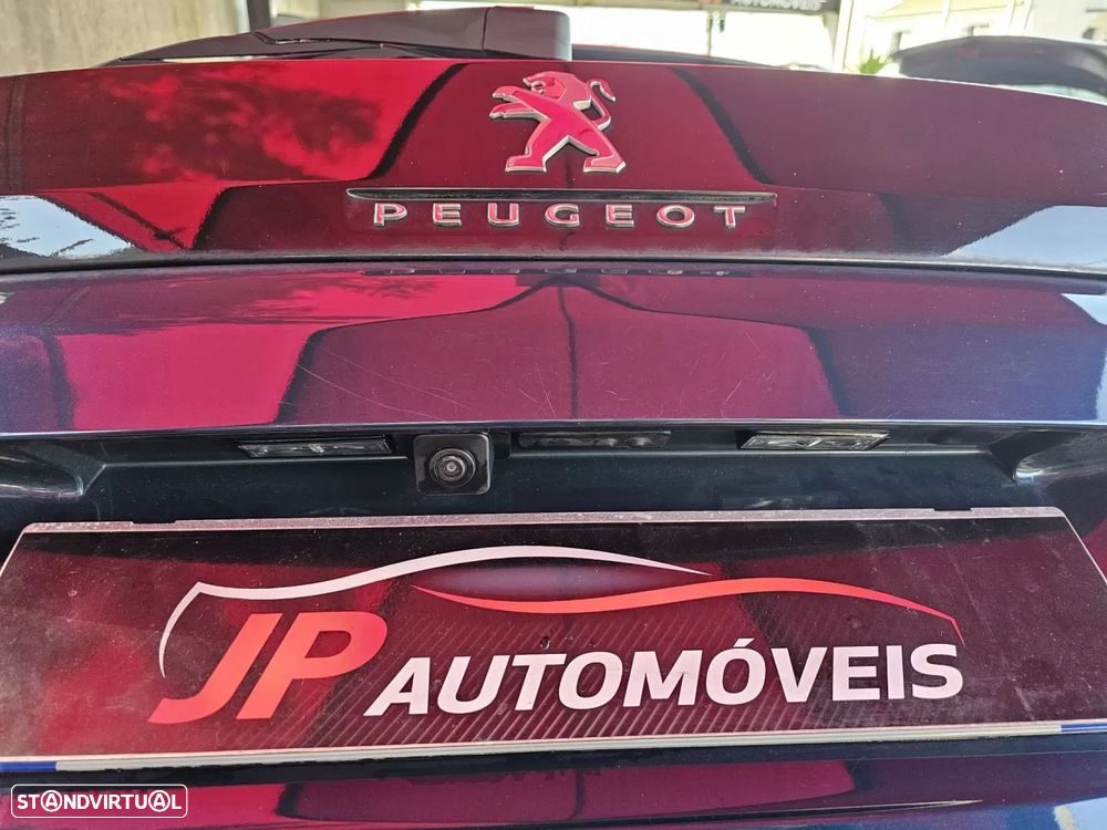 Peugeot 3008 1.6 Hybrid Allure Pack e-EAT8 - 13