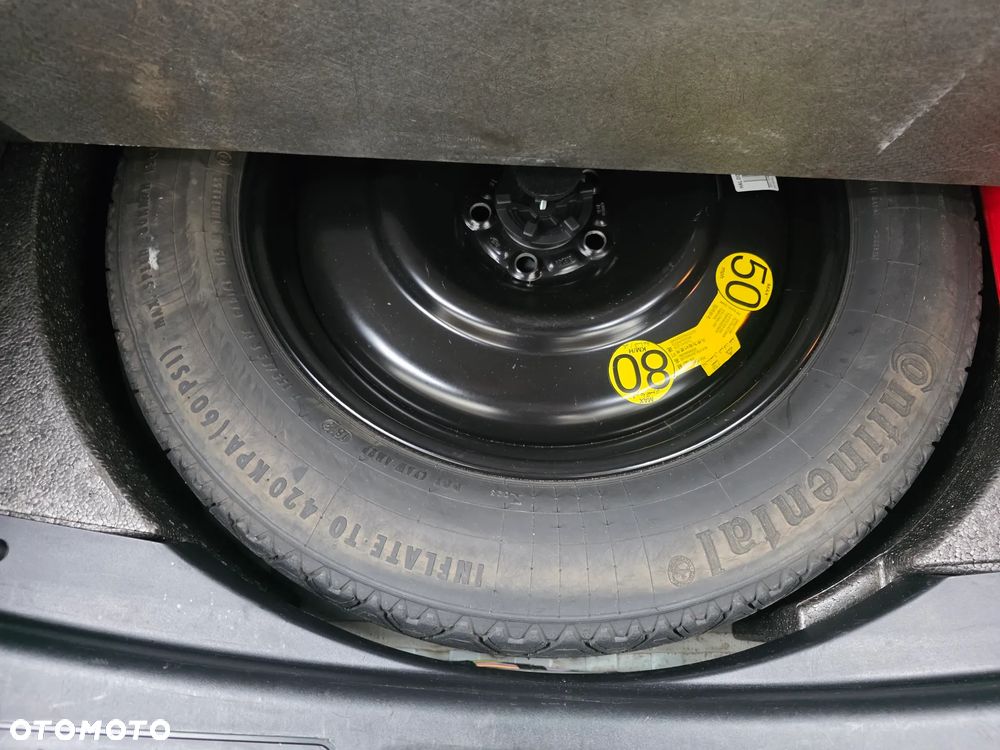 Land Rover Range Rover Evoque - 28