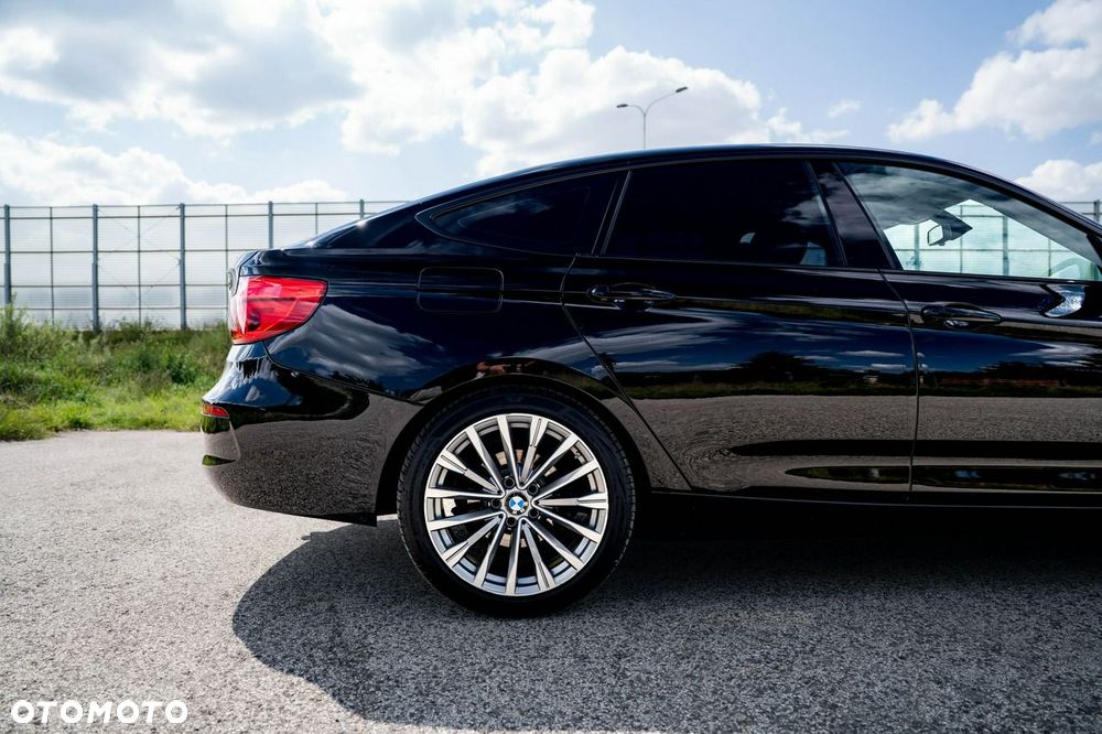 BMW 3GT 325d Sport Line - 8