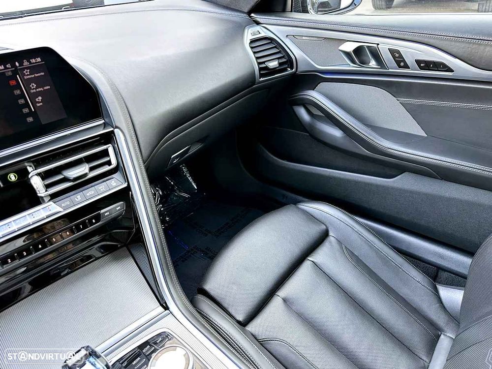 BMW M850i xDrive - 22