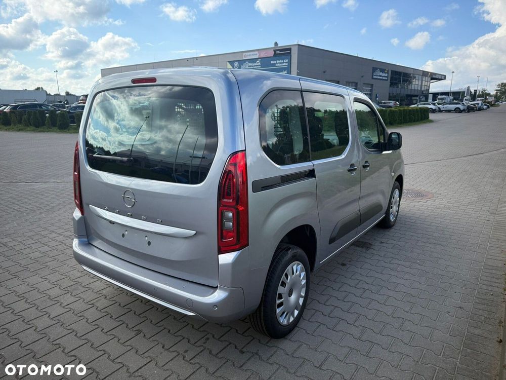 Opel Combo Combo Kombi Edition Plus 1.2 PureTech 110 KM S&S MT6 - 7