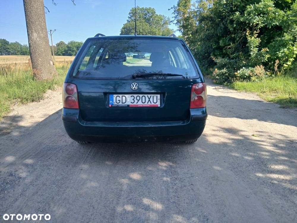 Volkswagen Passat 1.9 TDI Basis - 1