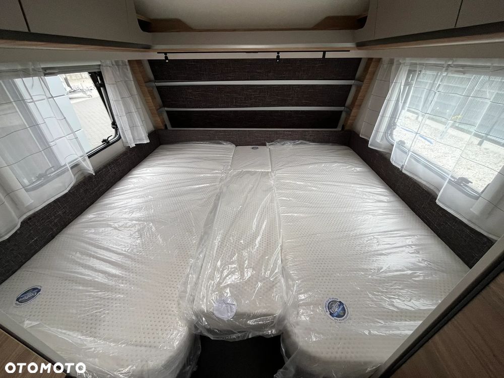 Dethleffs Nomad 490 EST - 23