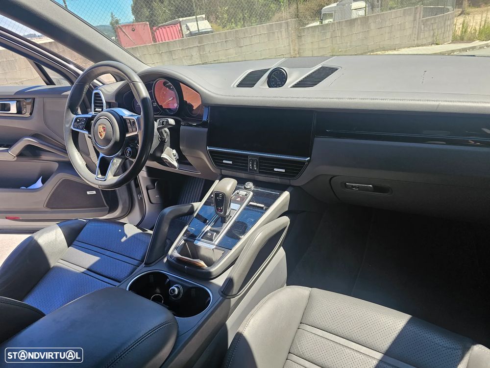Porsche Cayenne E-Hybrid Tiptronic S Platinum Edition - 17