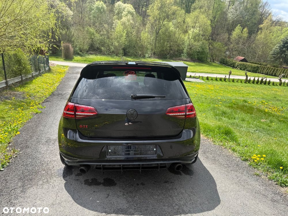 Volkswagen Golf 2.0 TSI BMT GTI Performance - 5