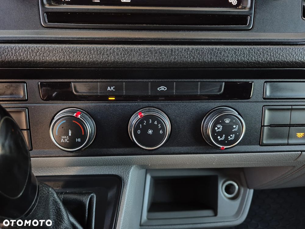 Volkswagen CRAFTER - 10