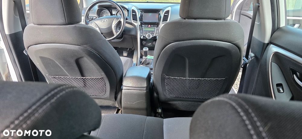 Hyundai i30 1.6 GDI BlueDrive Premium - 21