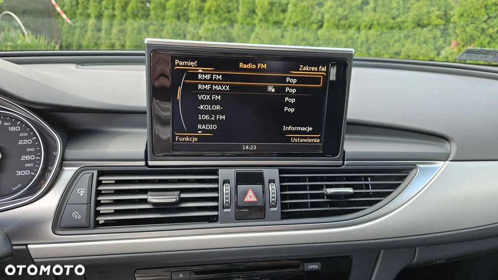 Audi A6 Avant 2.0 TDI Ultra DPF S tronic - 33