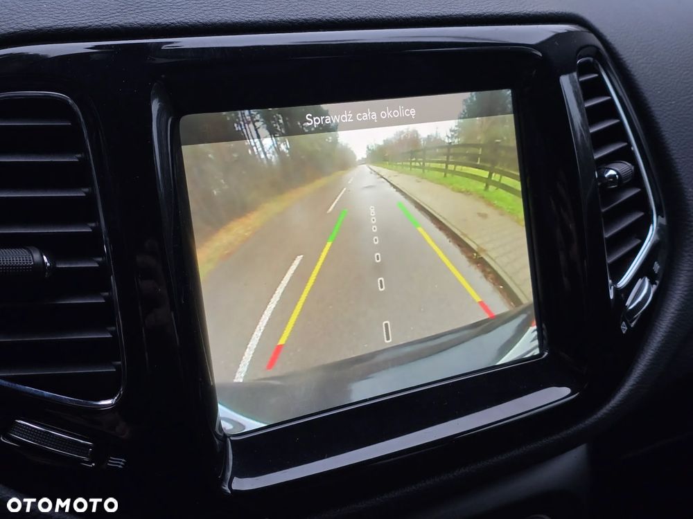 Jeep Compass 1.3 T-GDI I4 Automatik Limited - 8