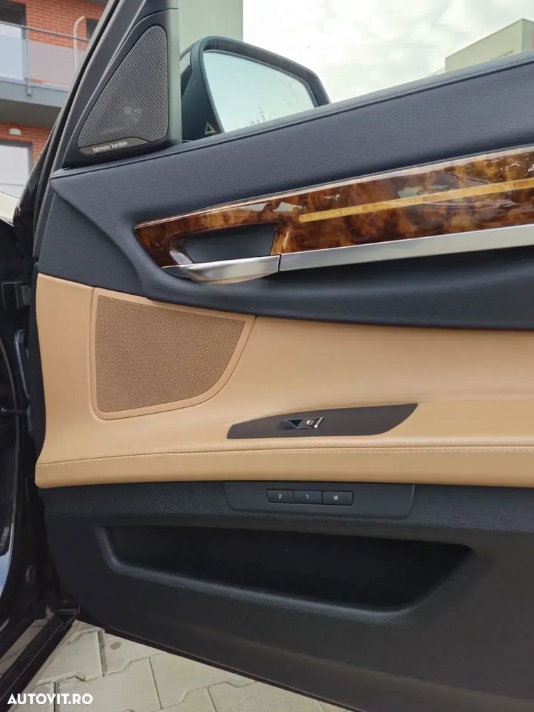 BMW Seria 7 - 15