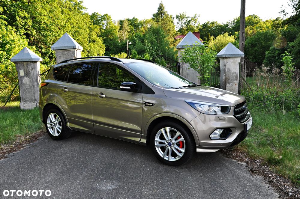 Ford Kuga 2.0 TDCi 4x4 ST-Line - 1