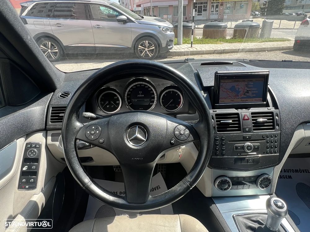 Mercedes-Benz C 250 - 9