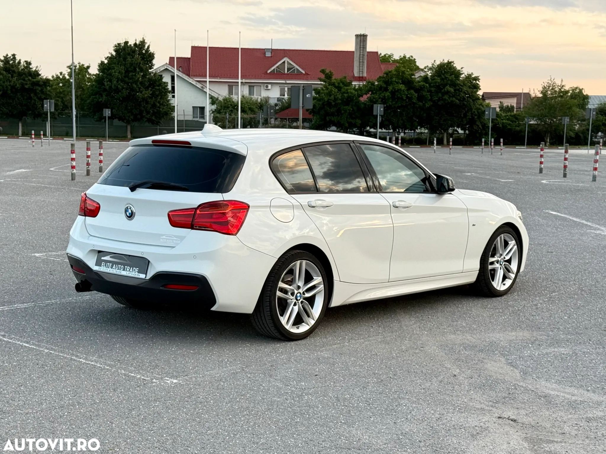 BMW Seria 1 118d Aut. M Sport - 2
