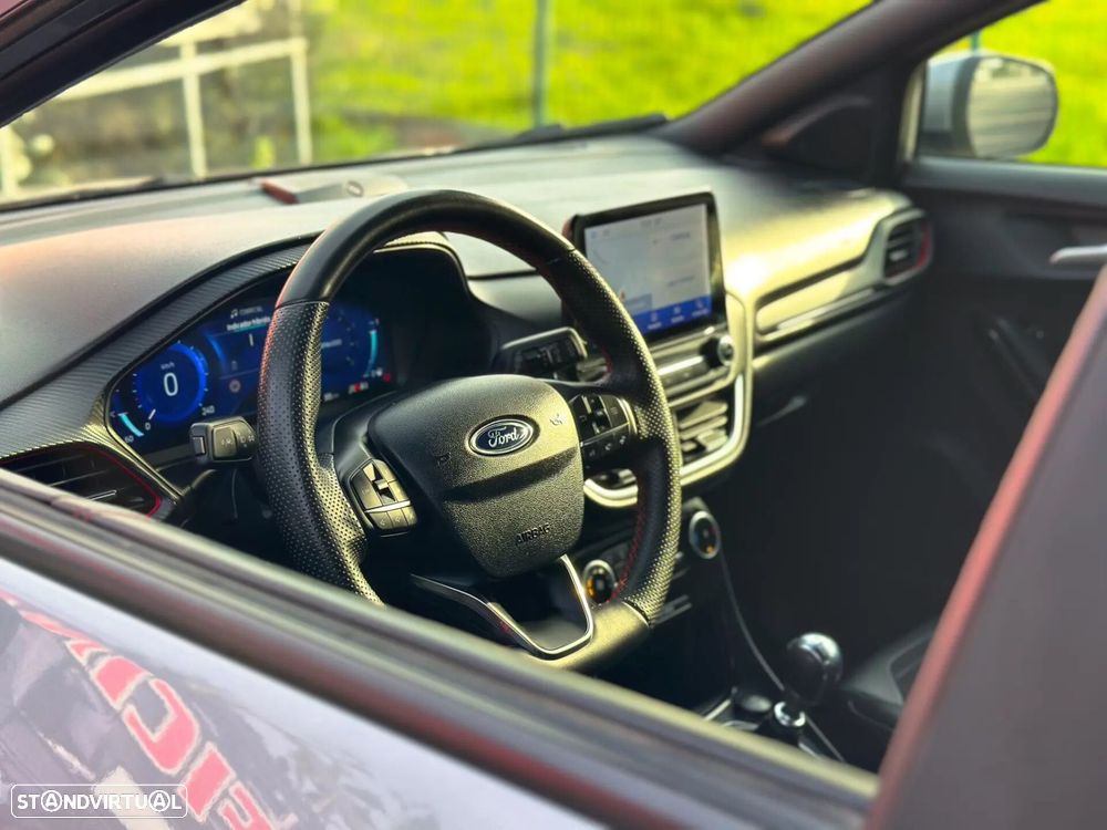 Ford Puma 1.0 EcoBoost MHEV ST-Line - 2