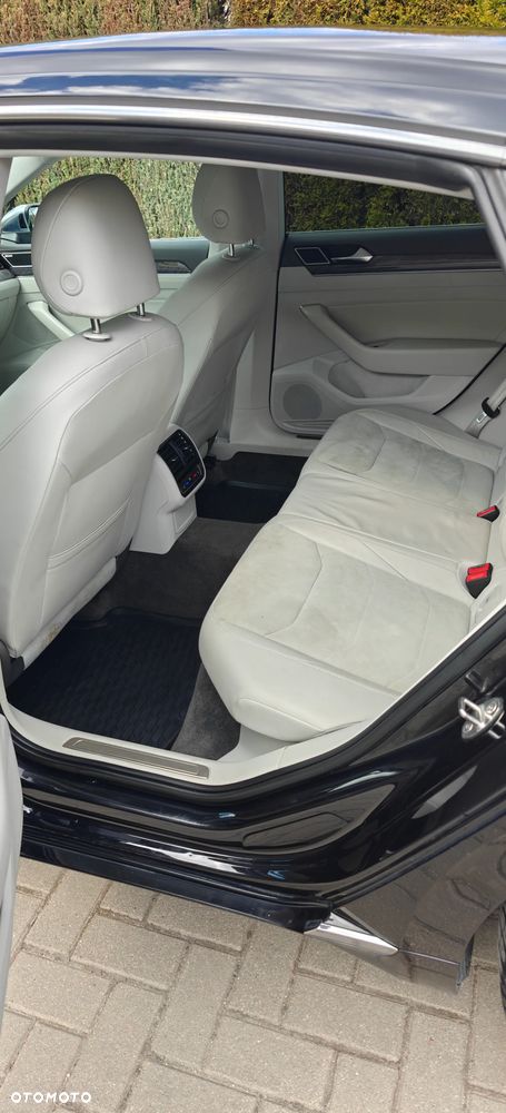 Volkswagen Arteon 2.0 TDI Bi-Turbo SCR 4Mot Elegance DSG - 11