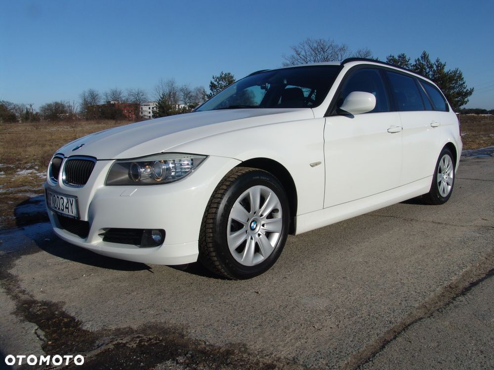 BMW Seria 3 318d - 1