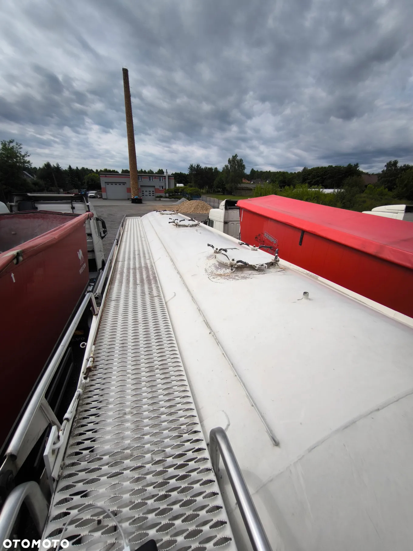 Feldbinder CEMENTO NACZEPA **WYNAJEM** ZVVZ 40m3 - 10