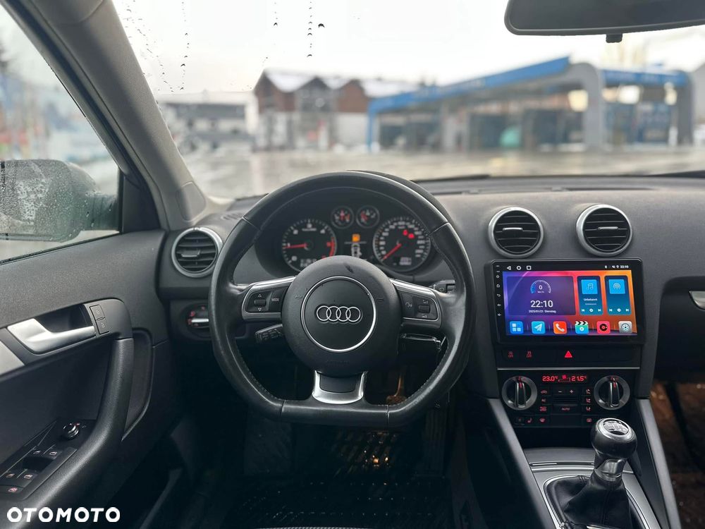 Audi A3 Sportback 2.0 TDI DPF Ambiente - 18