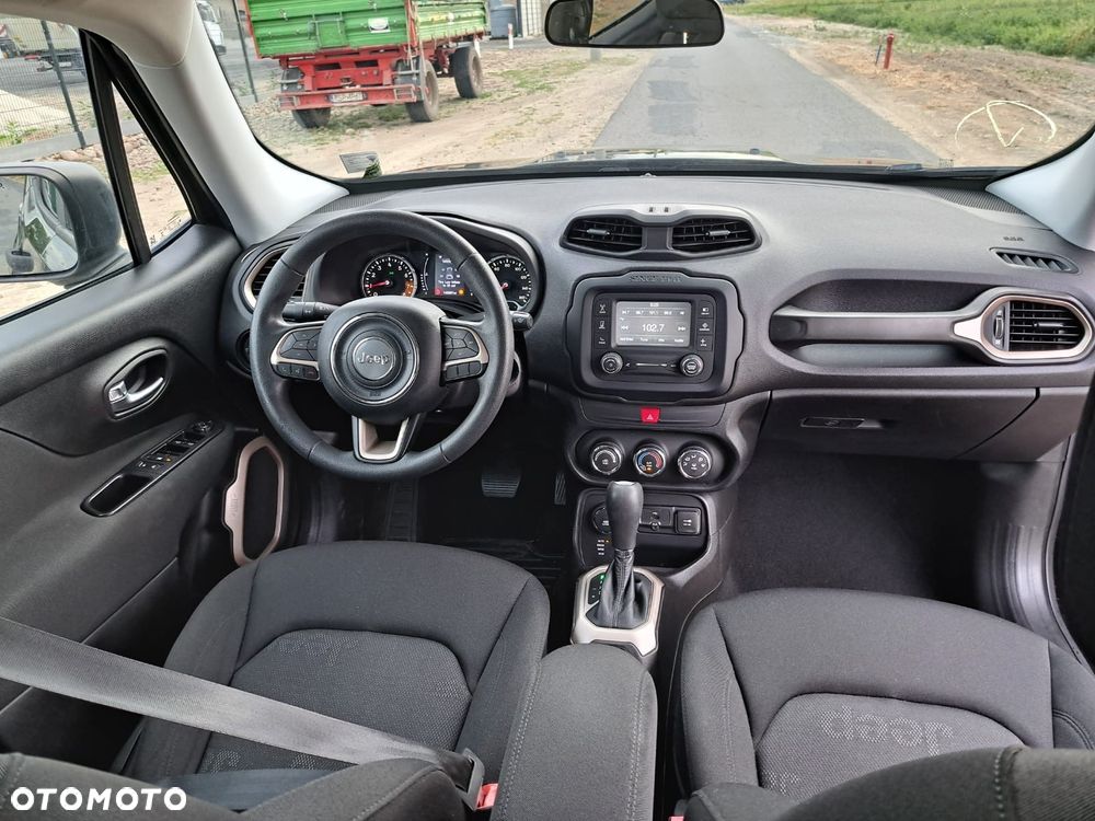 Jeep Renegade - 14