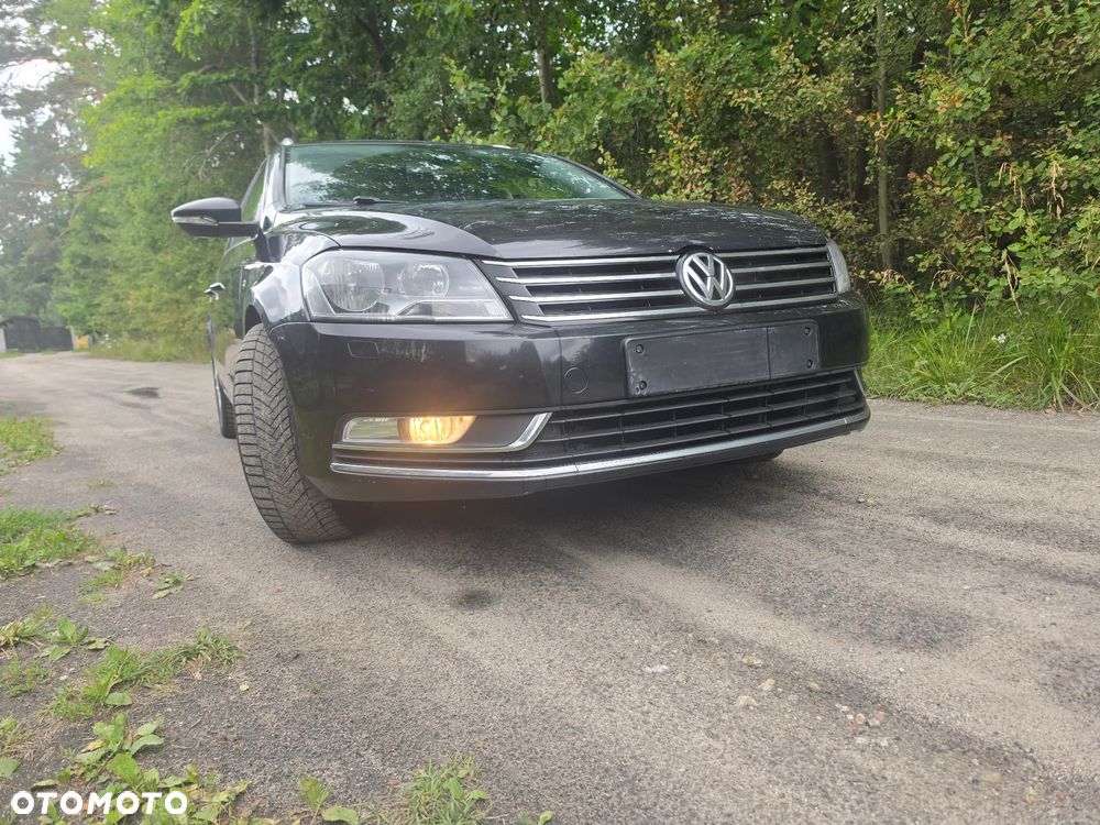 Volkswagen Passat Variant 2.0 TDI 4Motion DPF DSG Comfortline - 2