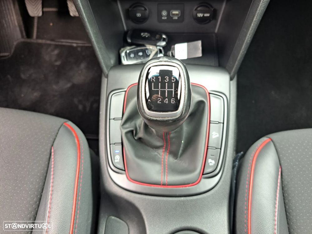 Hyundai Kauai 1.6 CRDi Premium - 27